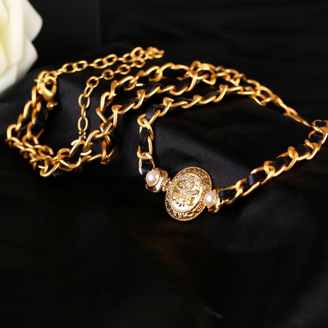 CHANEL 25S GOLD CHAIN BELT 610439
