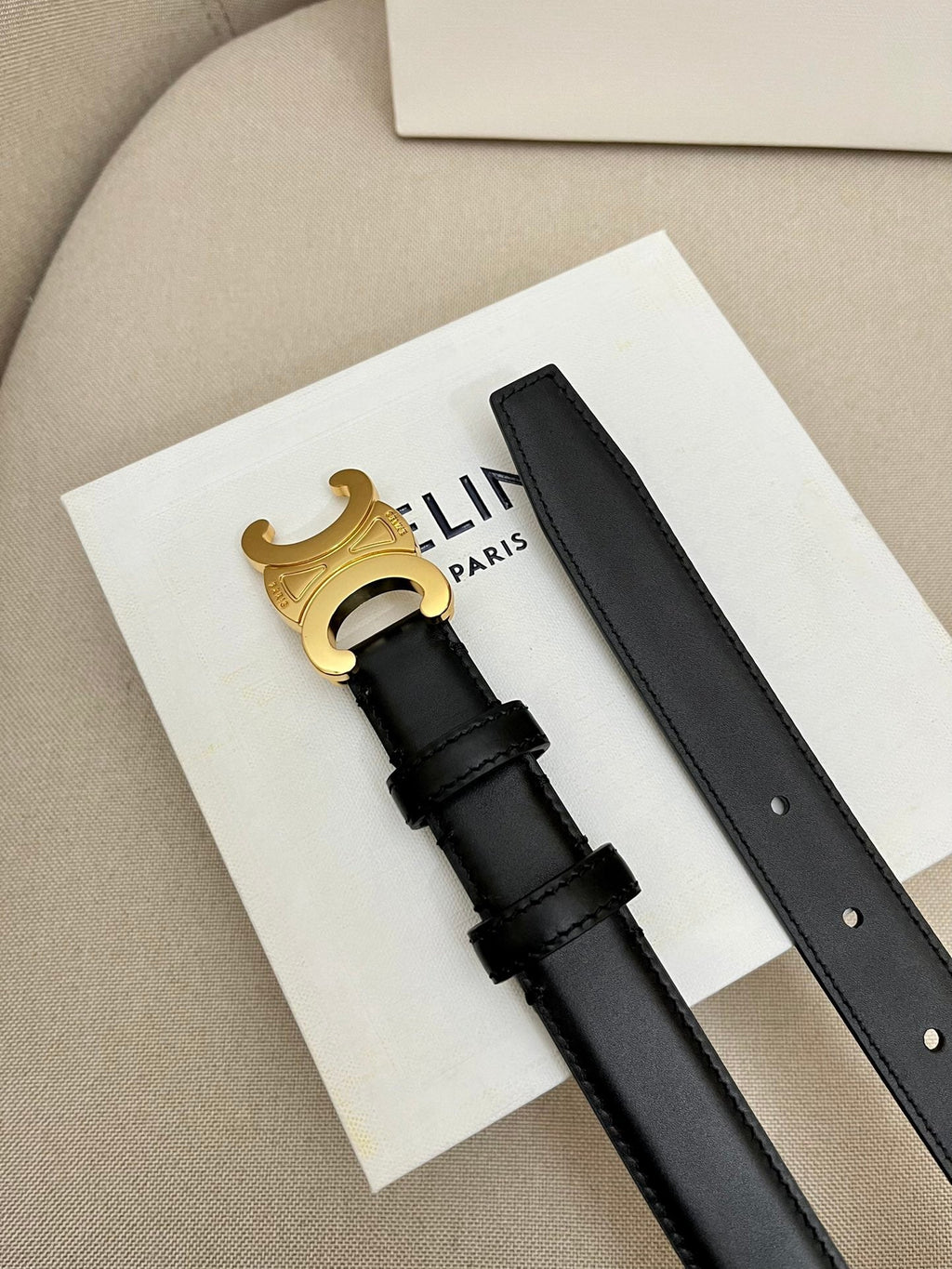 CELINE 25S TRIOMPHE 25MM BELT IN BLACK CALFSKIN GLOD HARDWARE