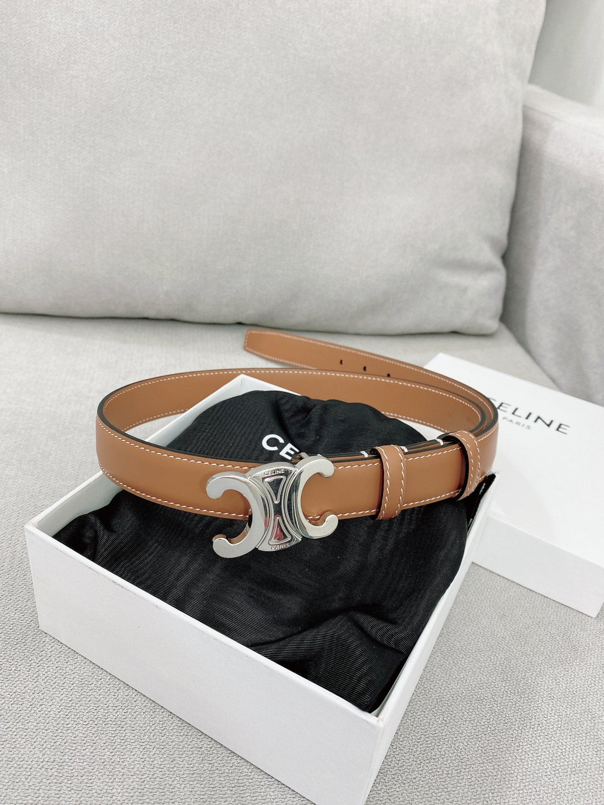 CELINE 25S TRIOMPHE BELT 25MM IN BROWN CALFSKIN SILVER HARDWARE 580678
