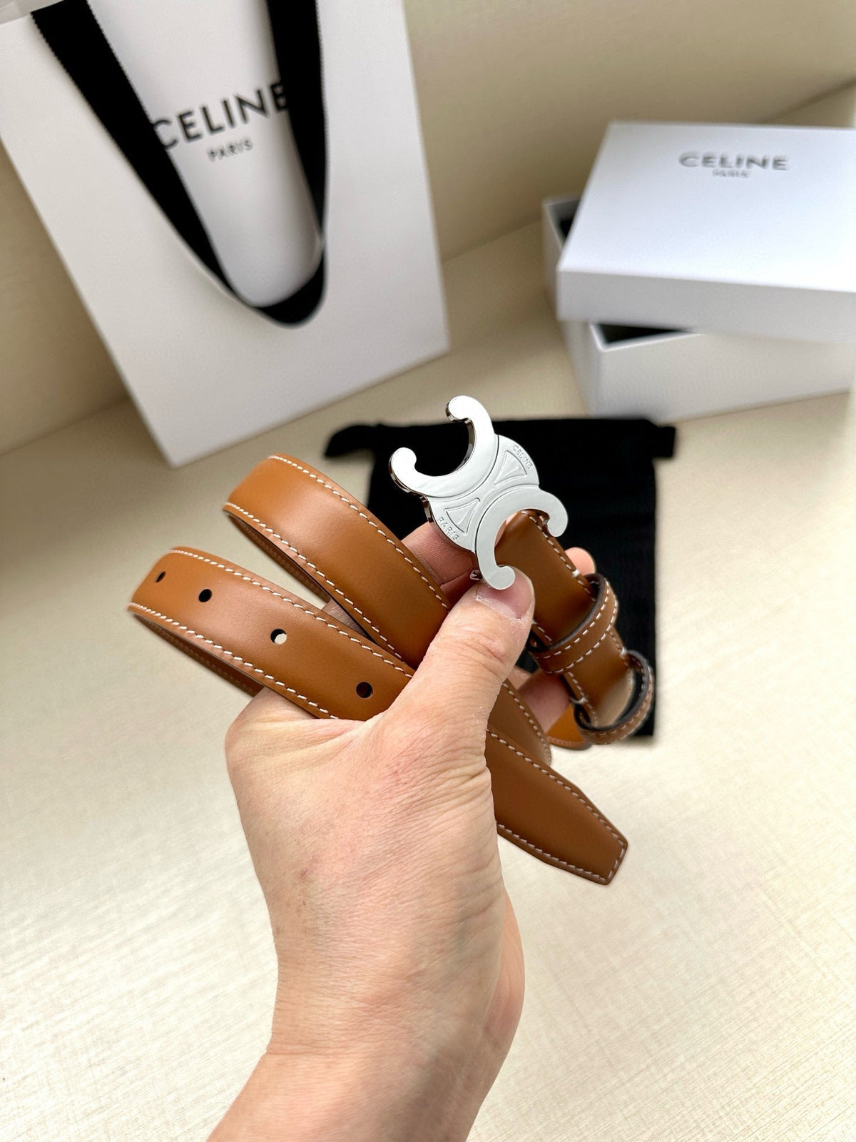CELINE 25S BELT TRIOMPHE TAURILLON 25MM IN CARAMEL CALFSKIN 557501