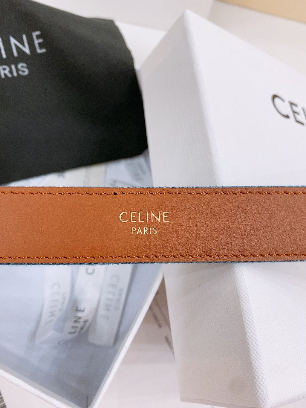 CELINE 25S BELT TRIOMPHE TAURILLON 25MM IN BROWN CALFSKIN AND DENIM 558355